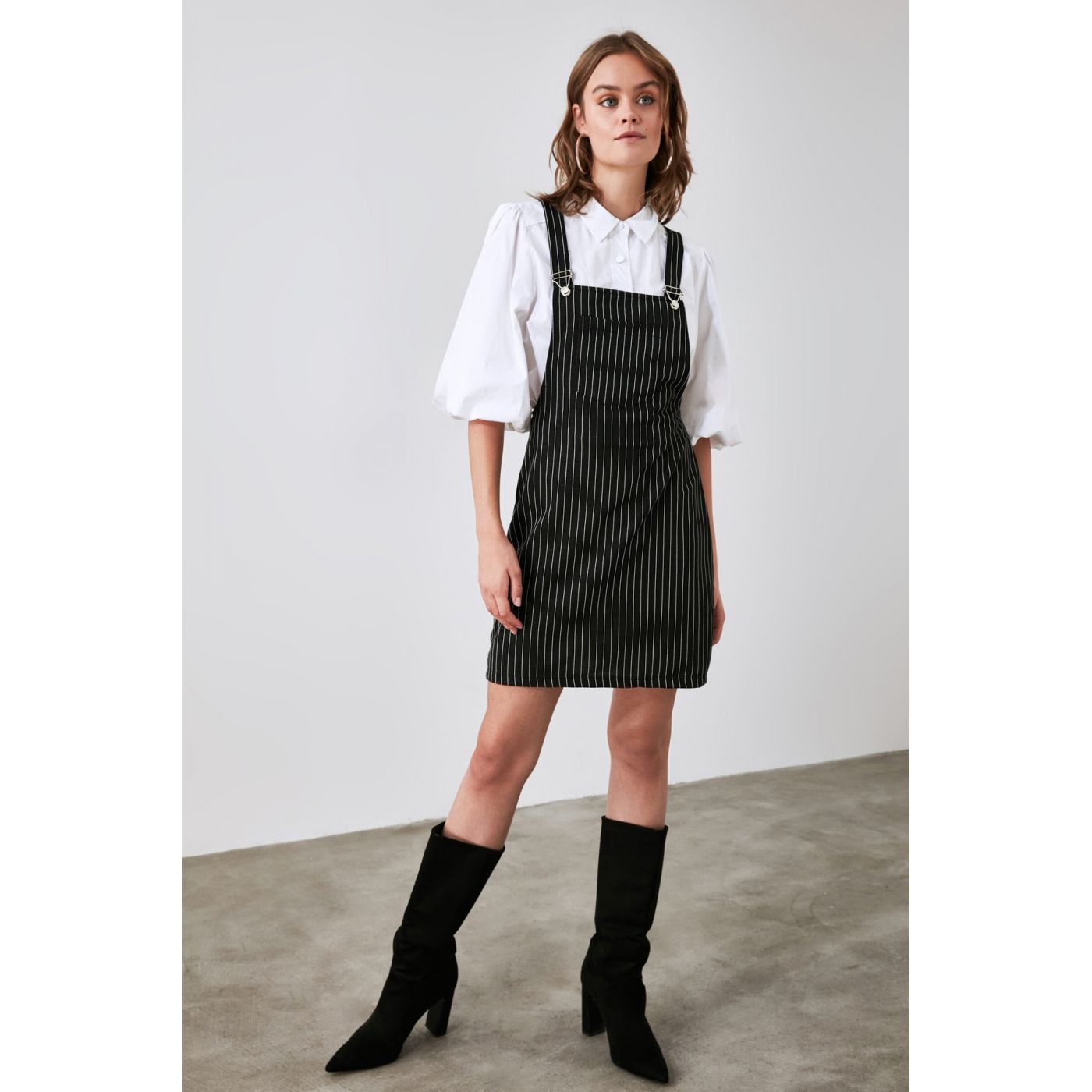 Trendyol Jile Knitted Dress with Black Straps