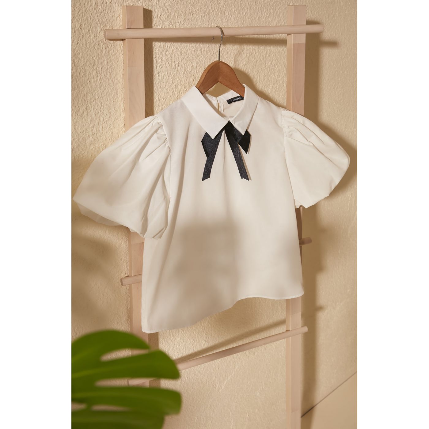 Naiste pluus Trendyol Ribbon detailed