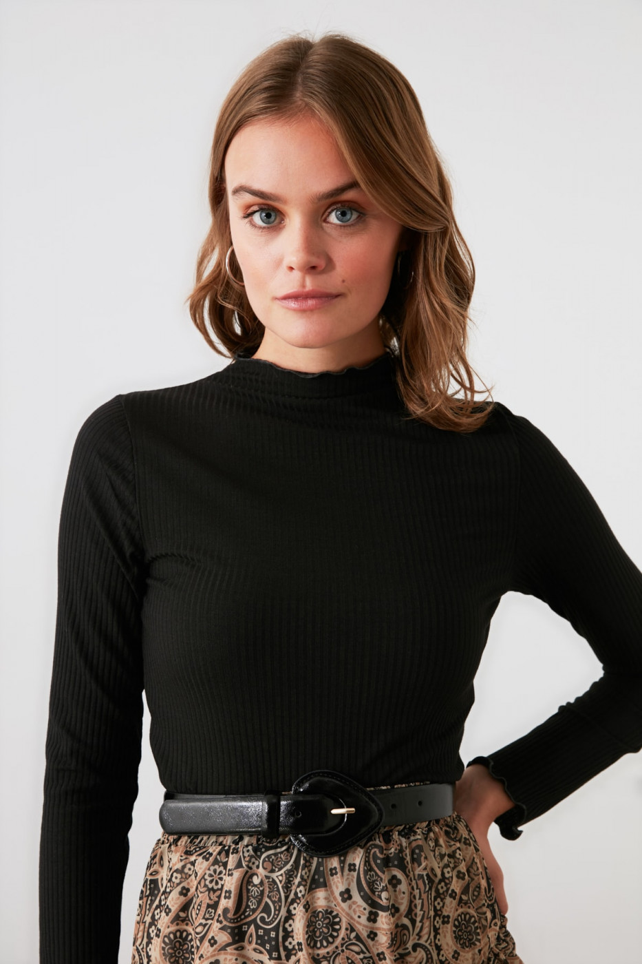 Trendyol Black Sheer Collar Knitted Blouse