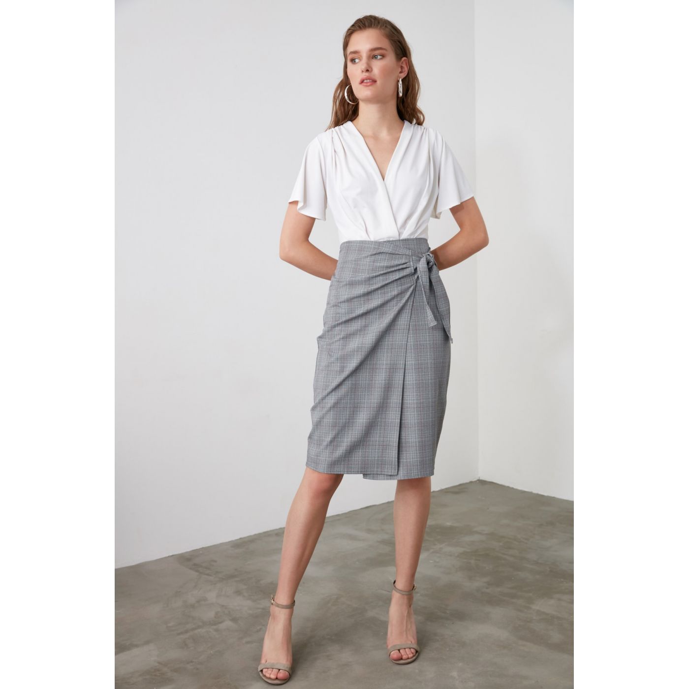 Trendyol Grey Tie Detailed Skirt