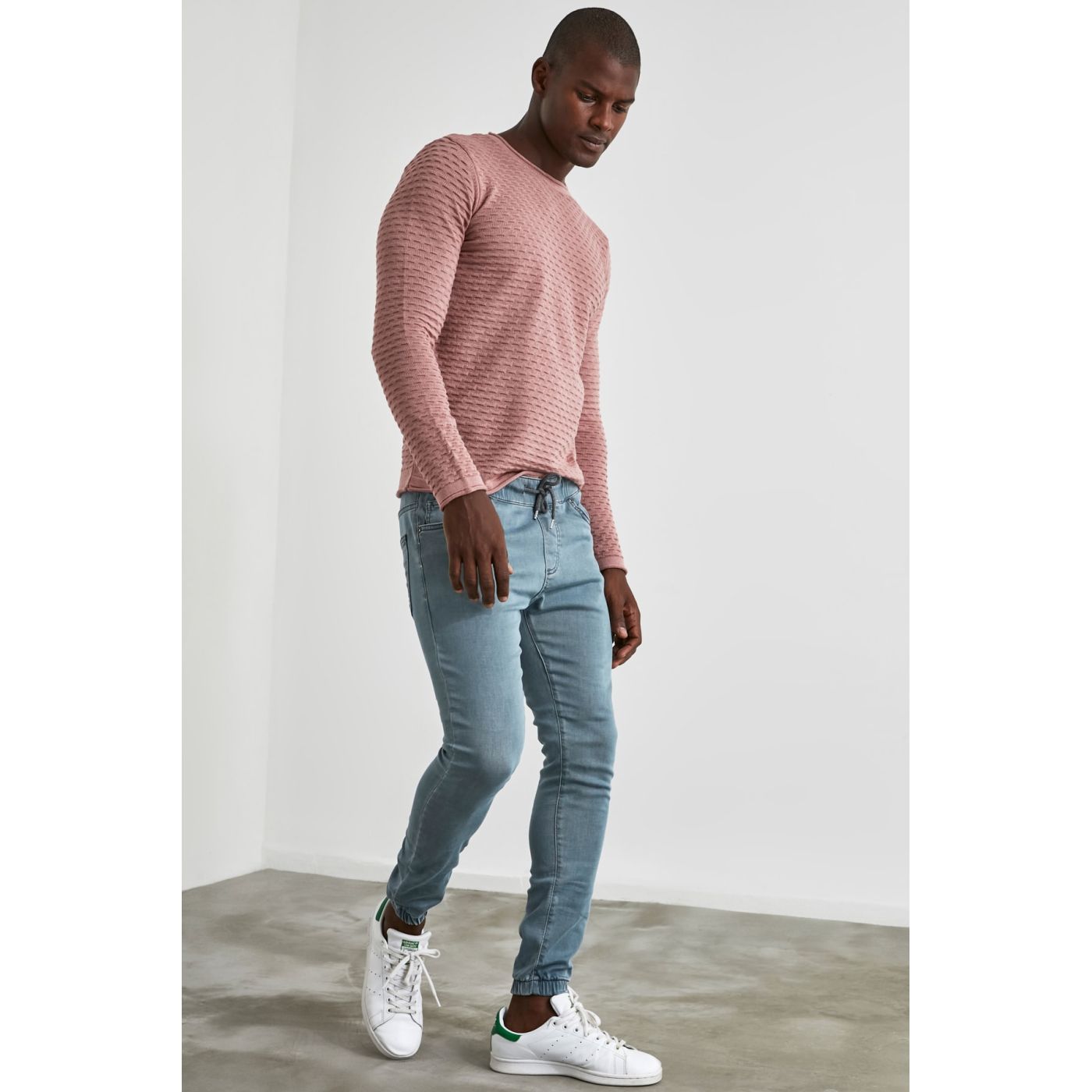 Trendyol Blue Men's Back Elastic jeans