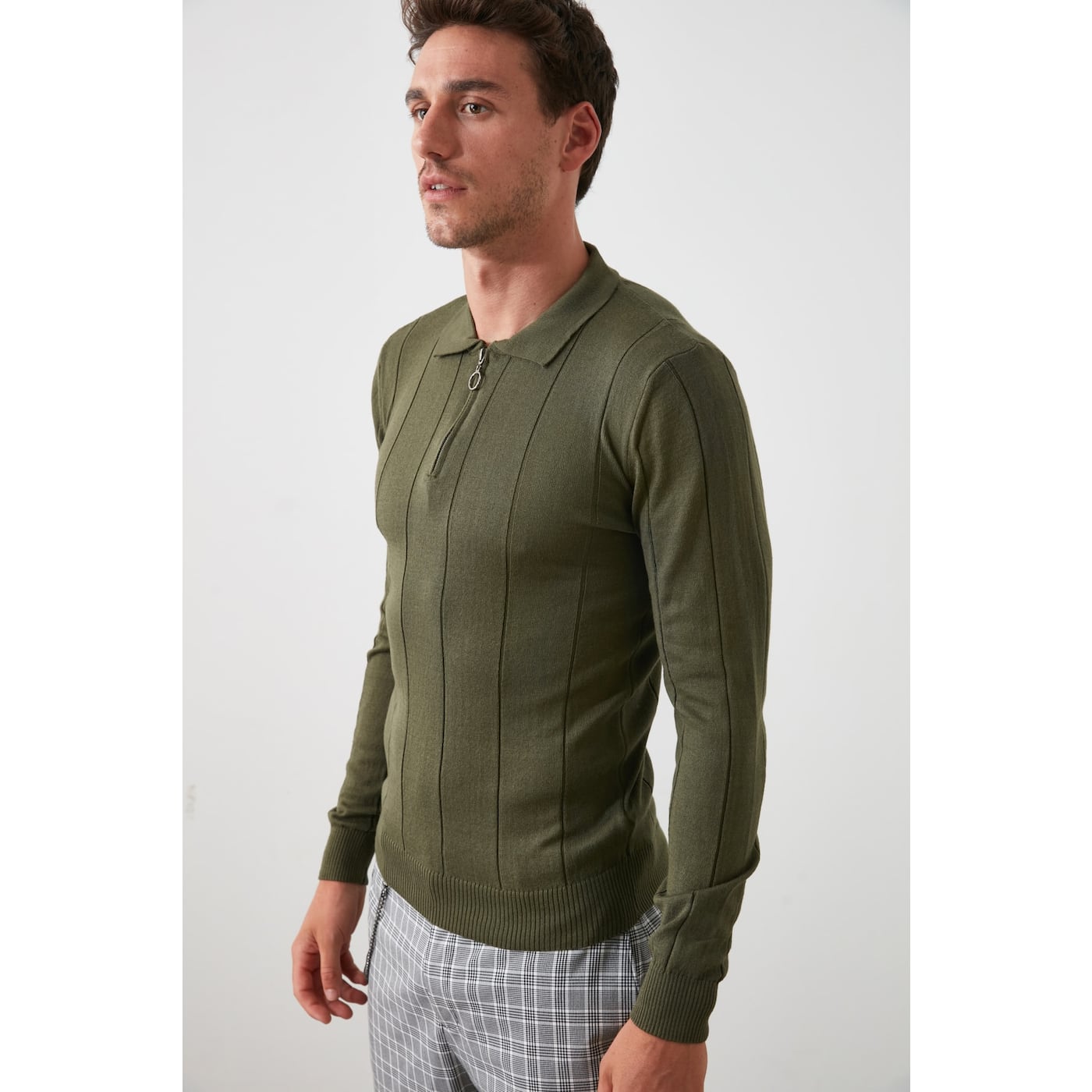 Trendyol Khaki Men Zippolo Collar Knit Sweater