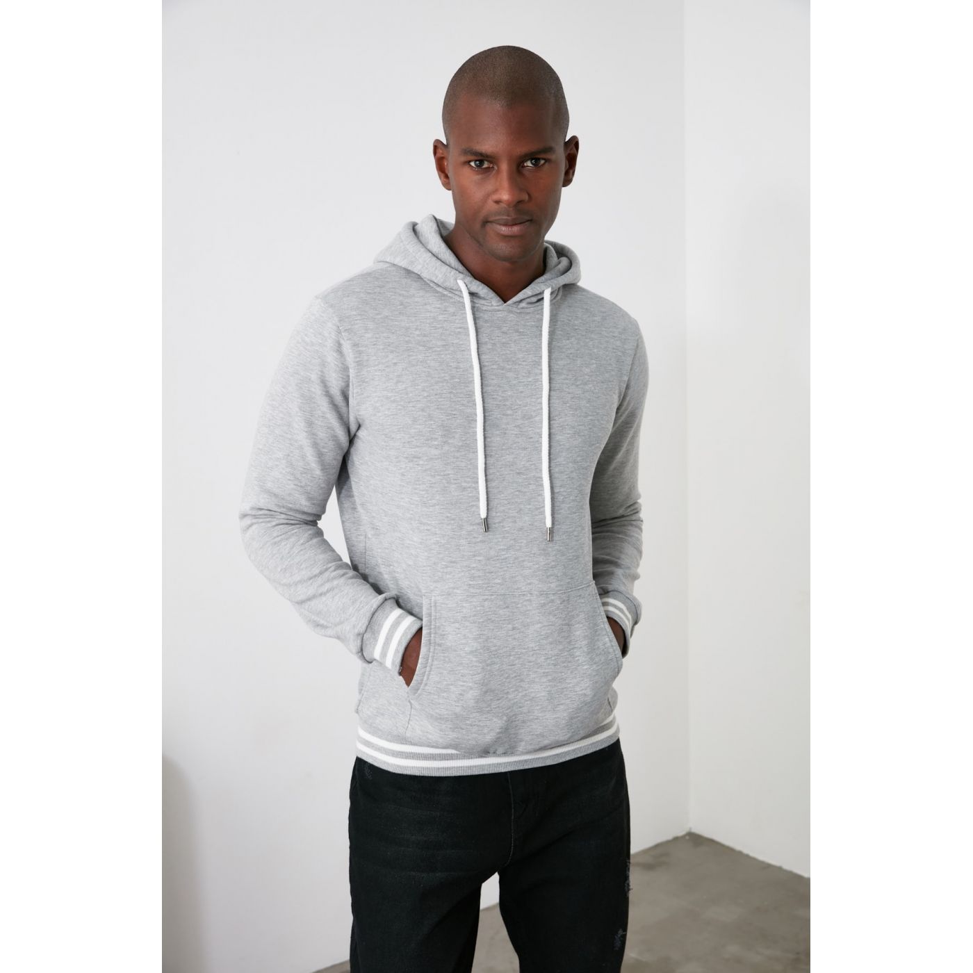 Trendyol Grey Men's Hooded Regular Sweatshirt