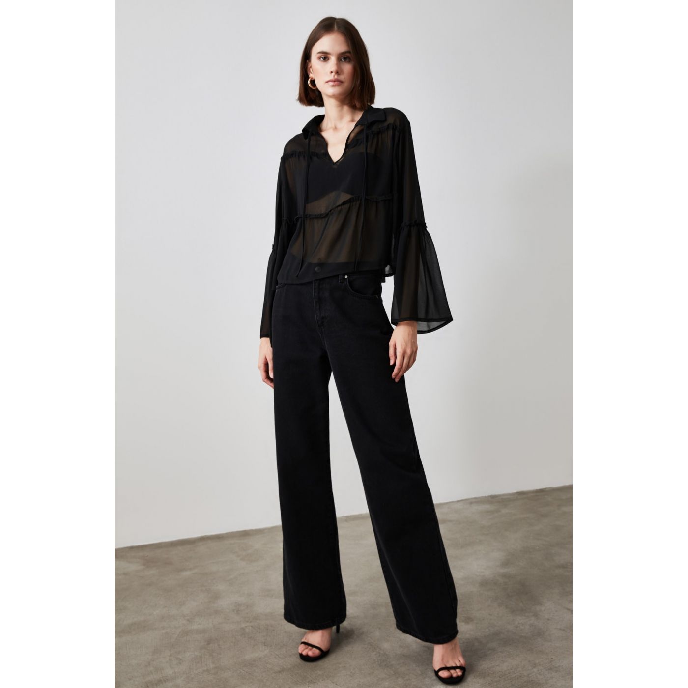 Trendyol Black Tulle Blouse
