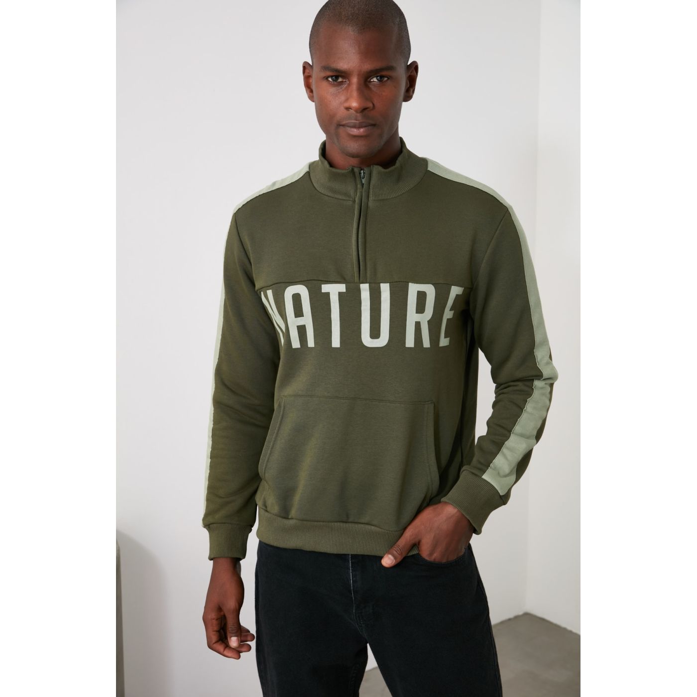 Trendyol Khadi Men's Printed Zip-Up Perpendiary Collar Regular Sweatshirt
