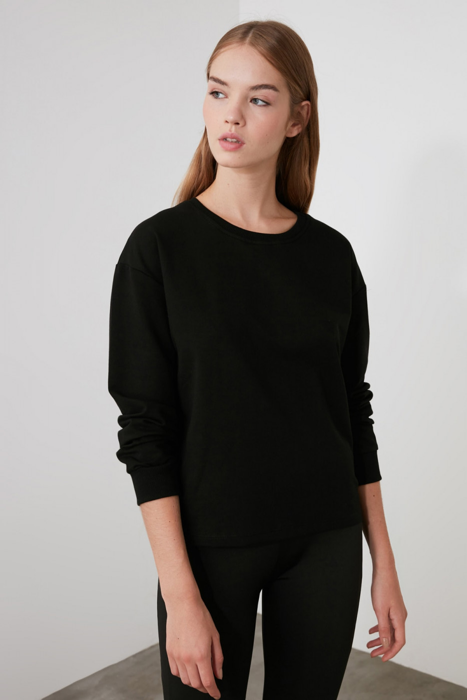 Trendyol Black Back Cleavage Sports Sweatshirt