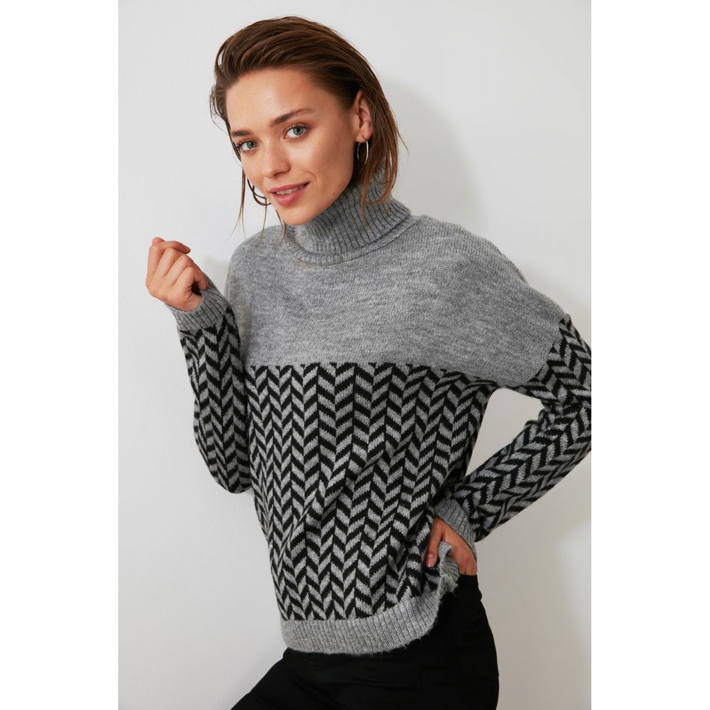 Trendyol Grey Fishback Patterned Knitwear Sweater