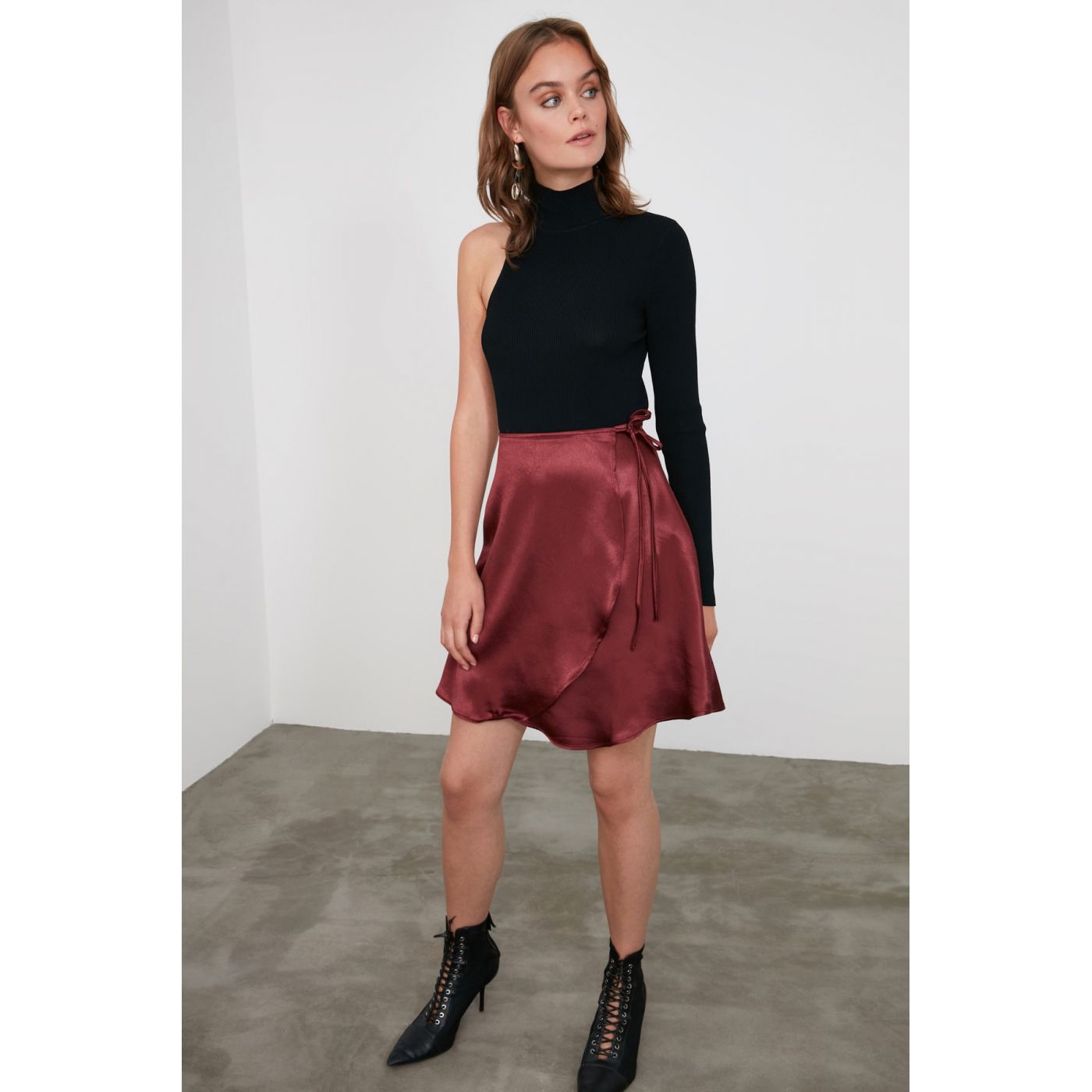Trendyol Burgundy Tie Skirt