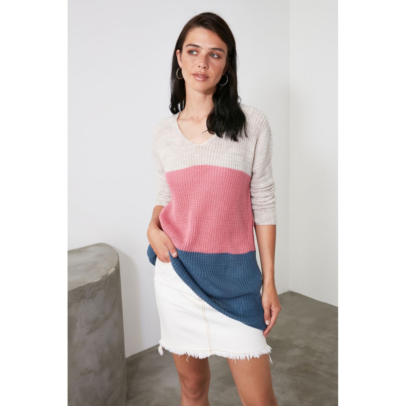 Trendyol Stone Color Block Knitwear Sweater