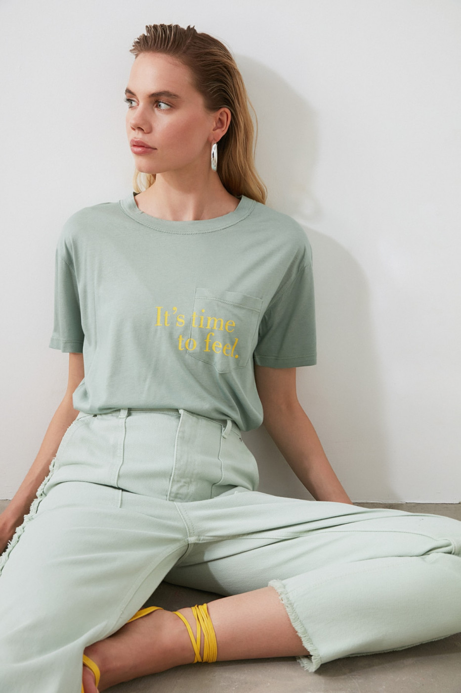 Trendyol Mint Printed Semifitted Knitted Shirt