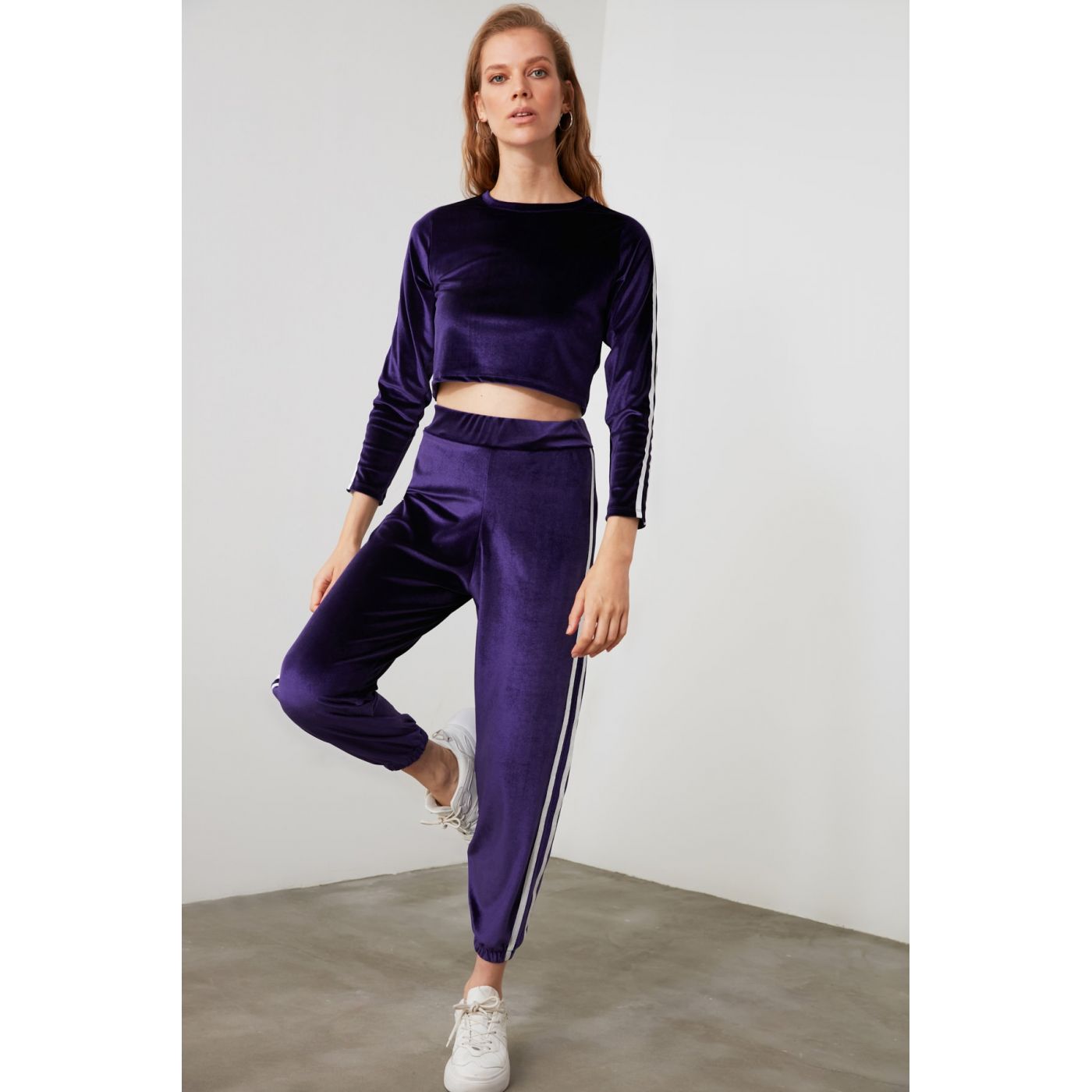 Trendyol Purple Ribbon Detailed Velvet Jogger Knitted Pants