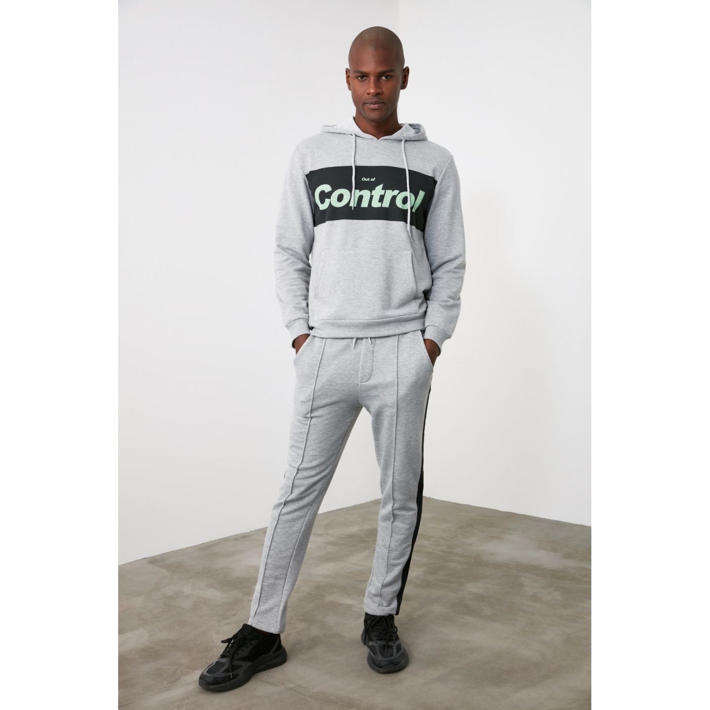 Trendyol Grey Male Ribbed Side Panel Tracksuit bottom