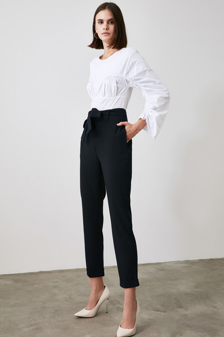 Trendyol Navy Plaid Belt Pants