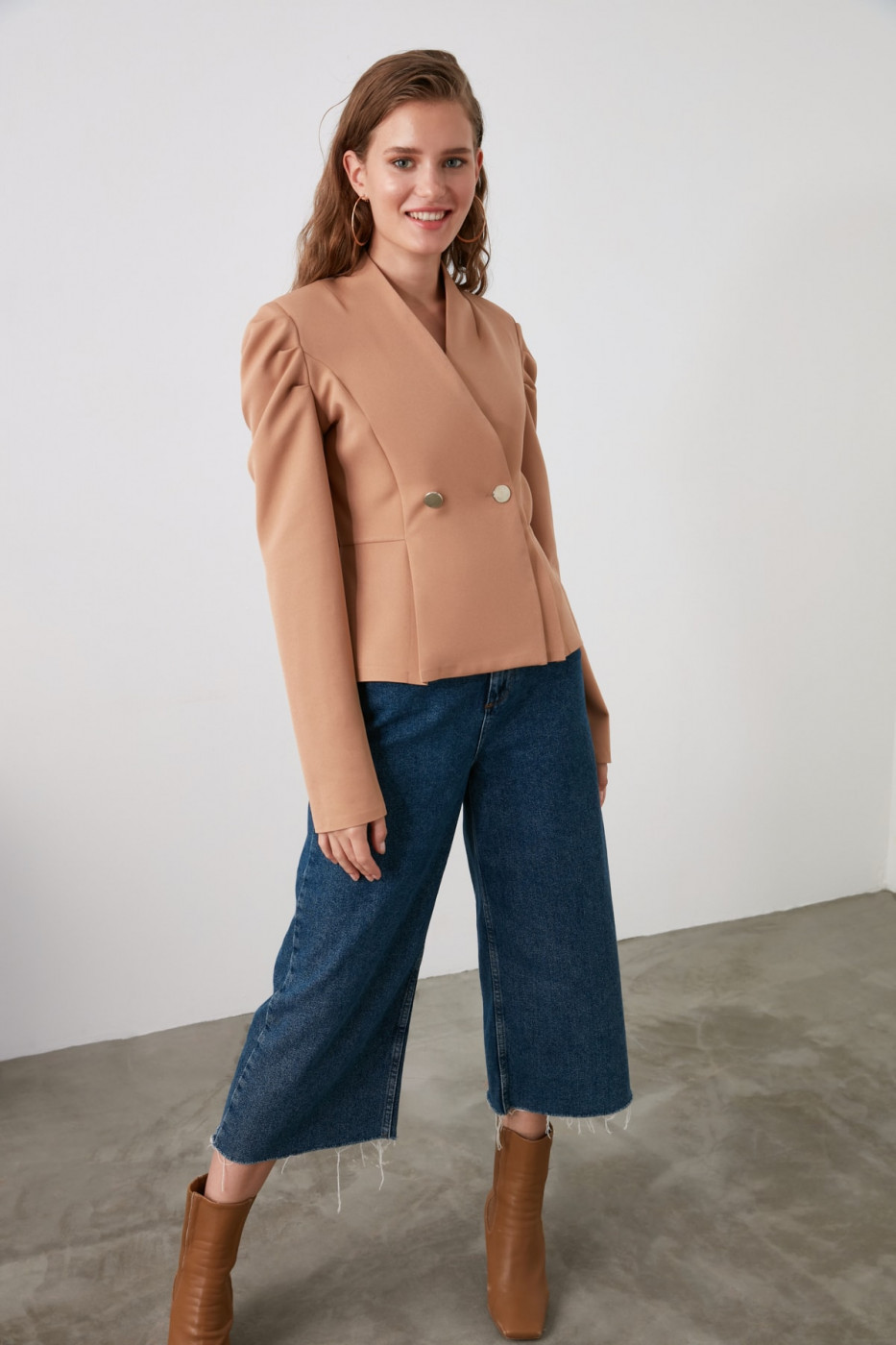 Trendyol Camel Button Detailed Cruise Blouse