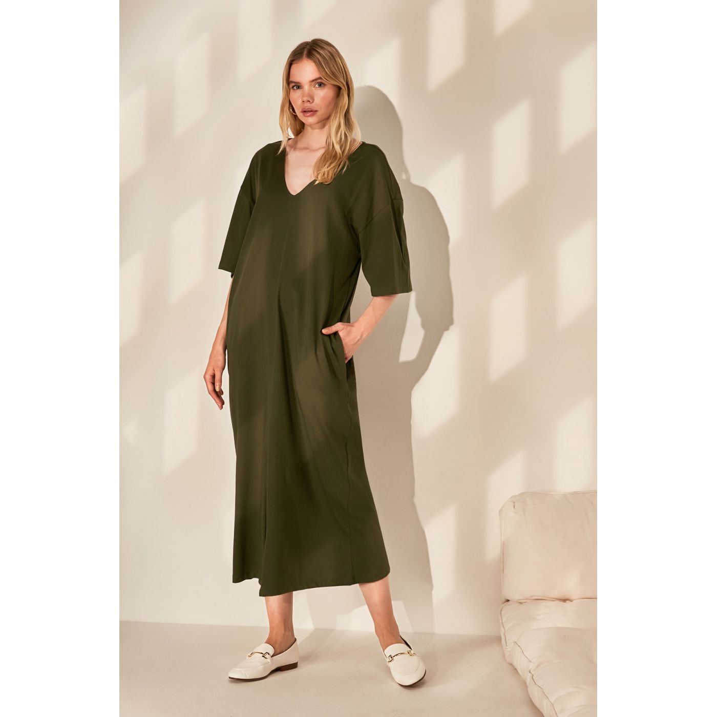 Trendyol Khaki Slit Slit Swash Knitted Dress