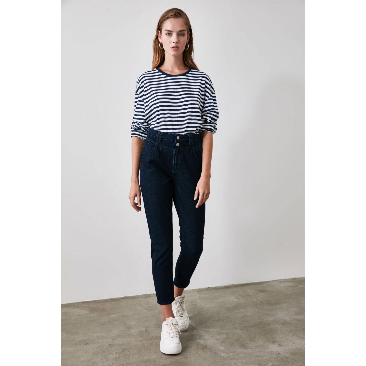 Trendyol Navy Battery High Waist Mom Jeans