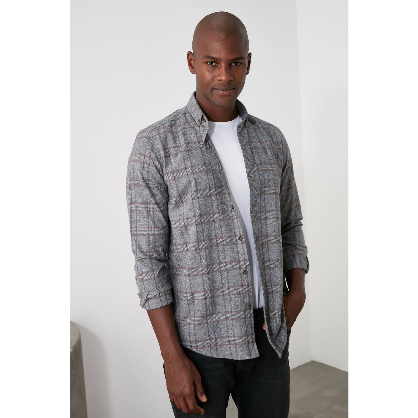 Trendyol Brown Men's Slim Fit Button Neckline Plaid Shirt