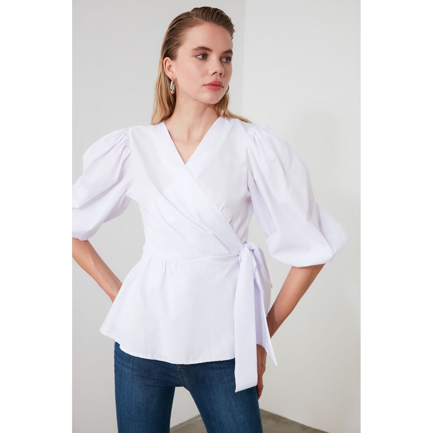 Trendyol White Moored Blouse