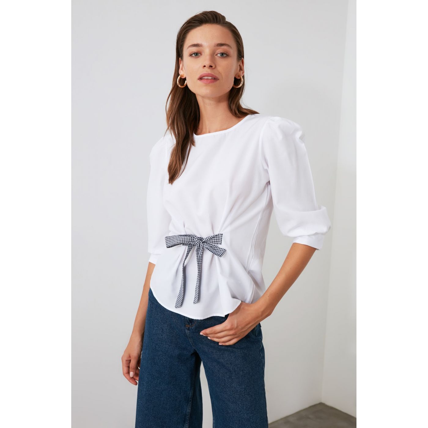 Trendyol White Binding Detailed Blouse