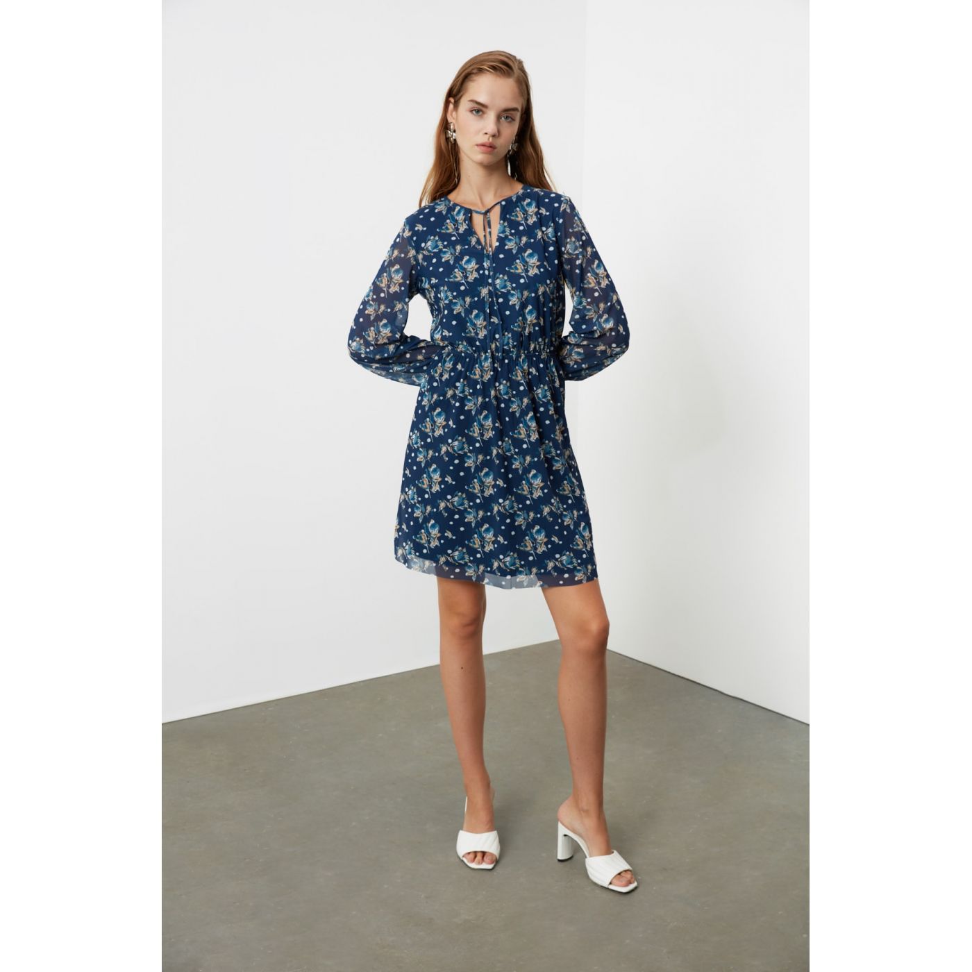 Trendyol Tulle Knitted Dress with Navy NeckLine