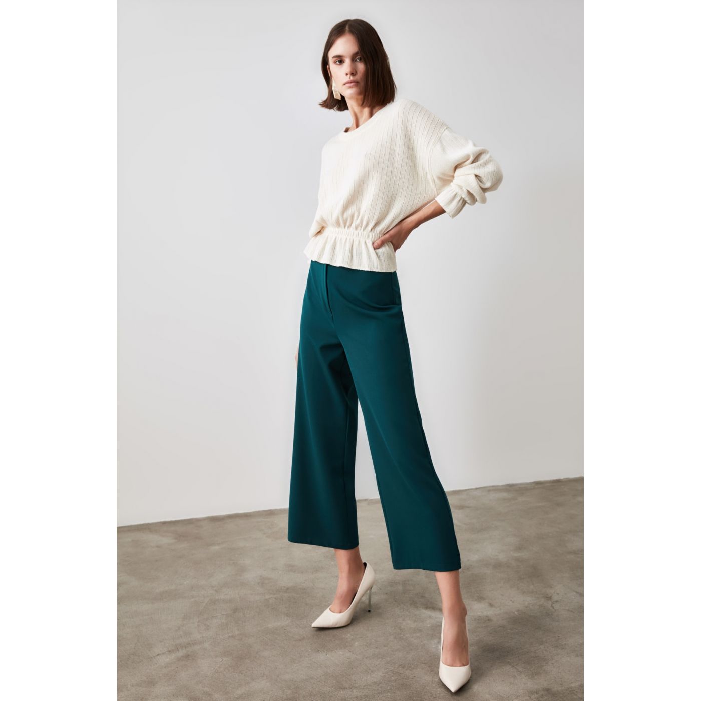 Trendyol Emerald Green Baggy Trousers