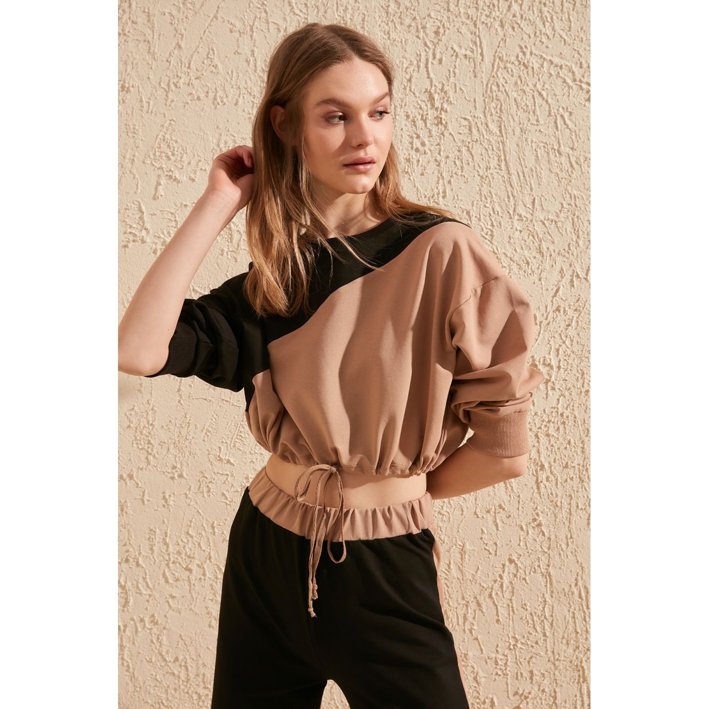 Trendyol Multi-Color Gathered Crop Knitted Sweatshirt