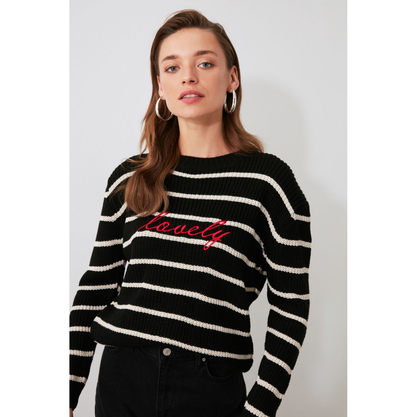 Trendyol Knitwear Sweater With Black Striped Embroidery