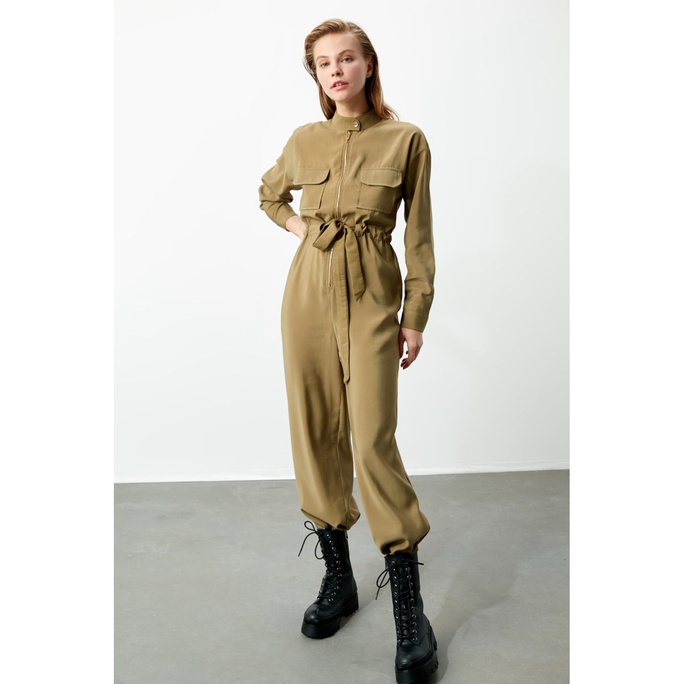 Trendyol Khaki Belt Edifying Jumpsuit