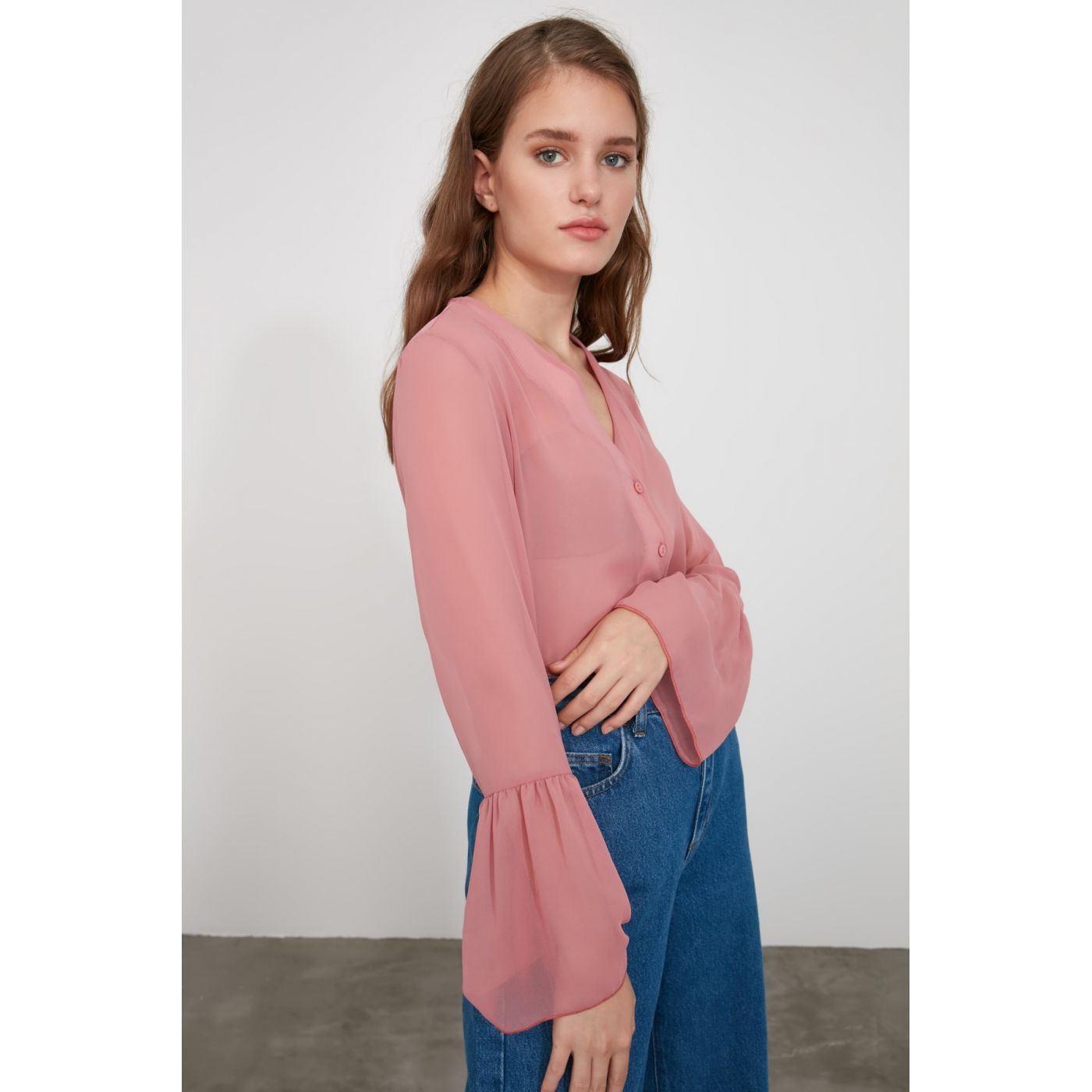 Trendyol Rose Dry Button Detailed Shirt