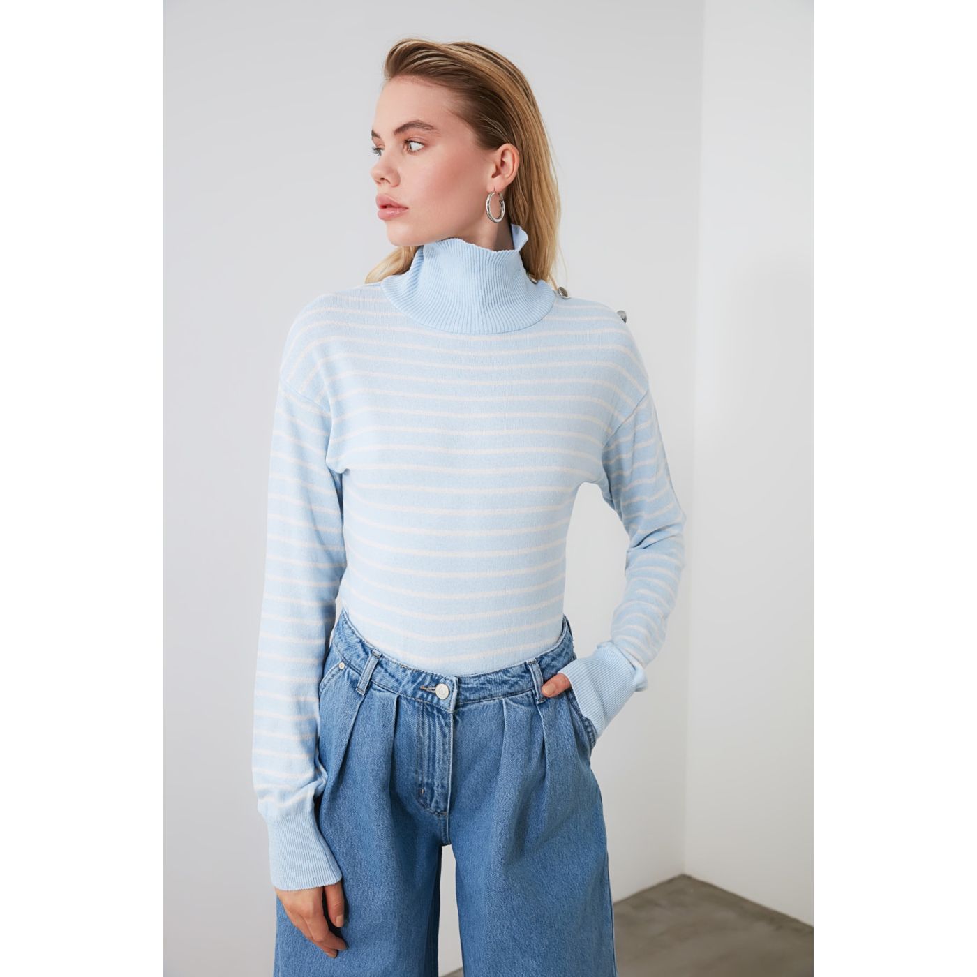 Trendyol Blue Button Detailed Striped Knitwear Sweater