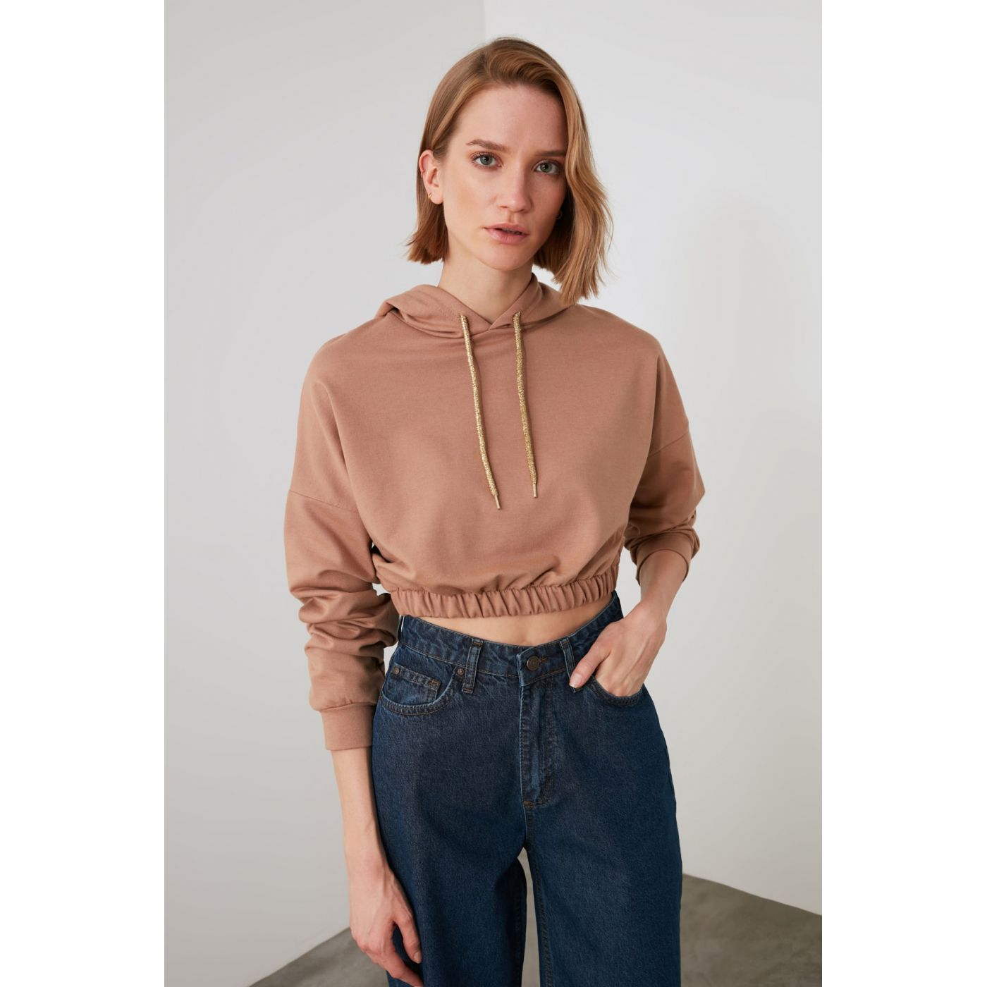 Trendyol Camel Hooded Crop Knitted Sweatshirt