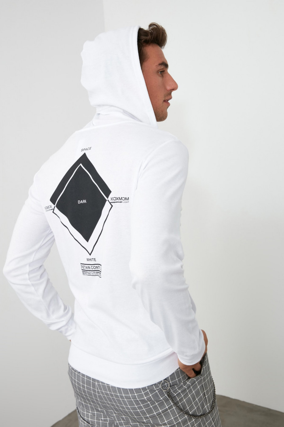 Trendyol White Men Long Sleeve Back Printed Hooded Hooded T-Shirt