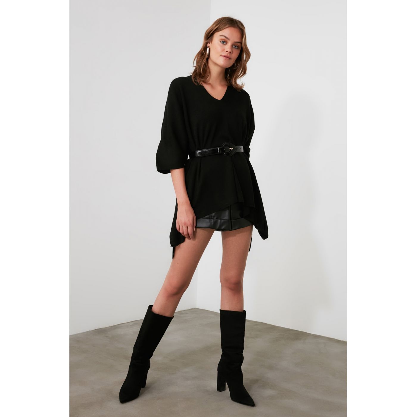 Trendyol Black Poncho Knitwear Sweater