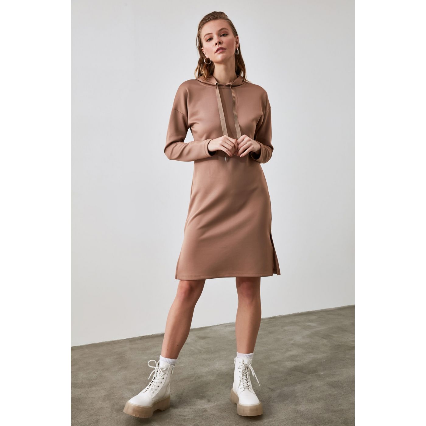 Trendyol Camel Hooded Midi Knitted Dress