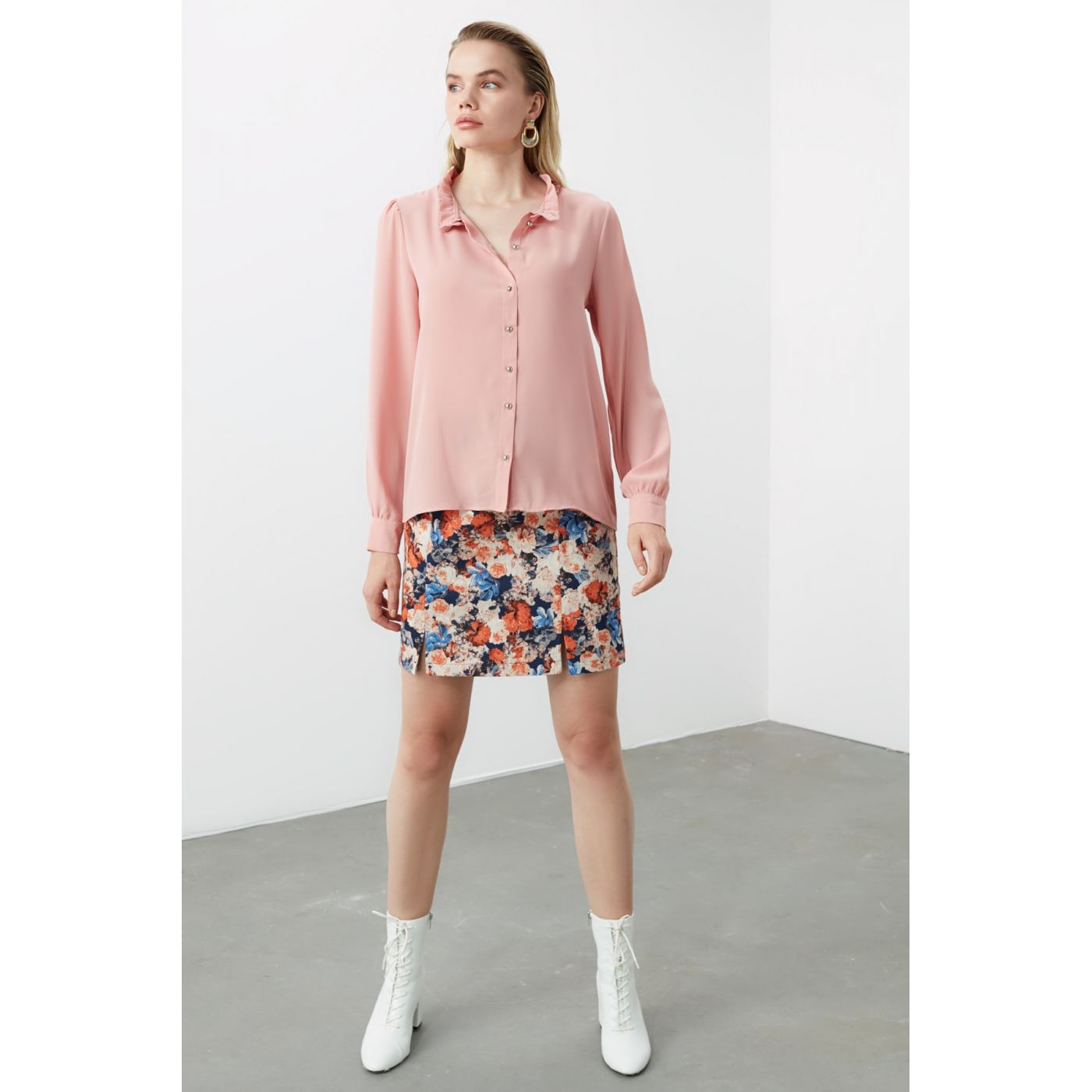 Trendyol Rose Dry Collar Detailed Shirt
