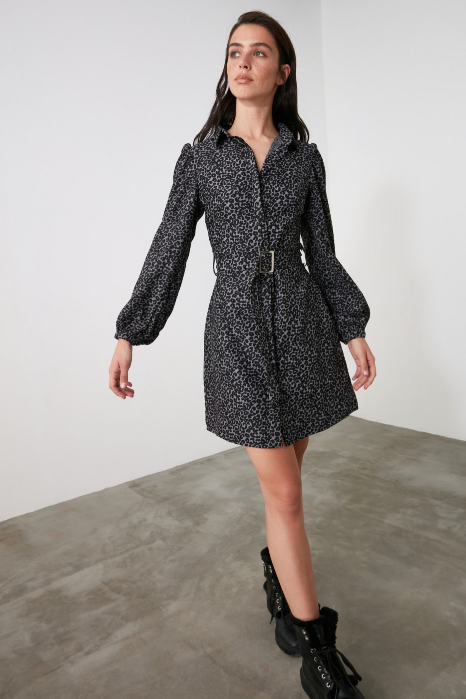 Trendyol Leopard Print Dress with Grey Belt