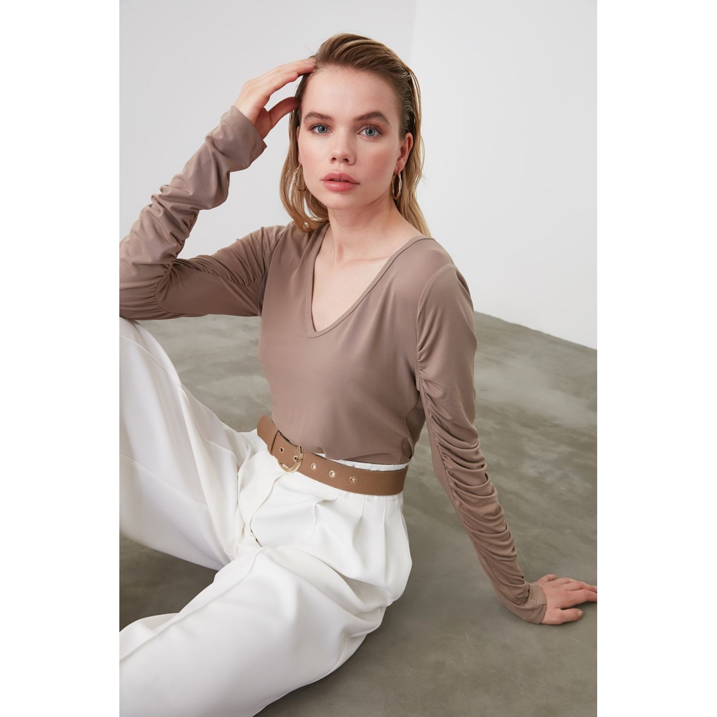 Trendyol Mink Sleeves Puckered V Collar Knitting Blouse