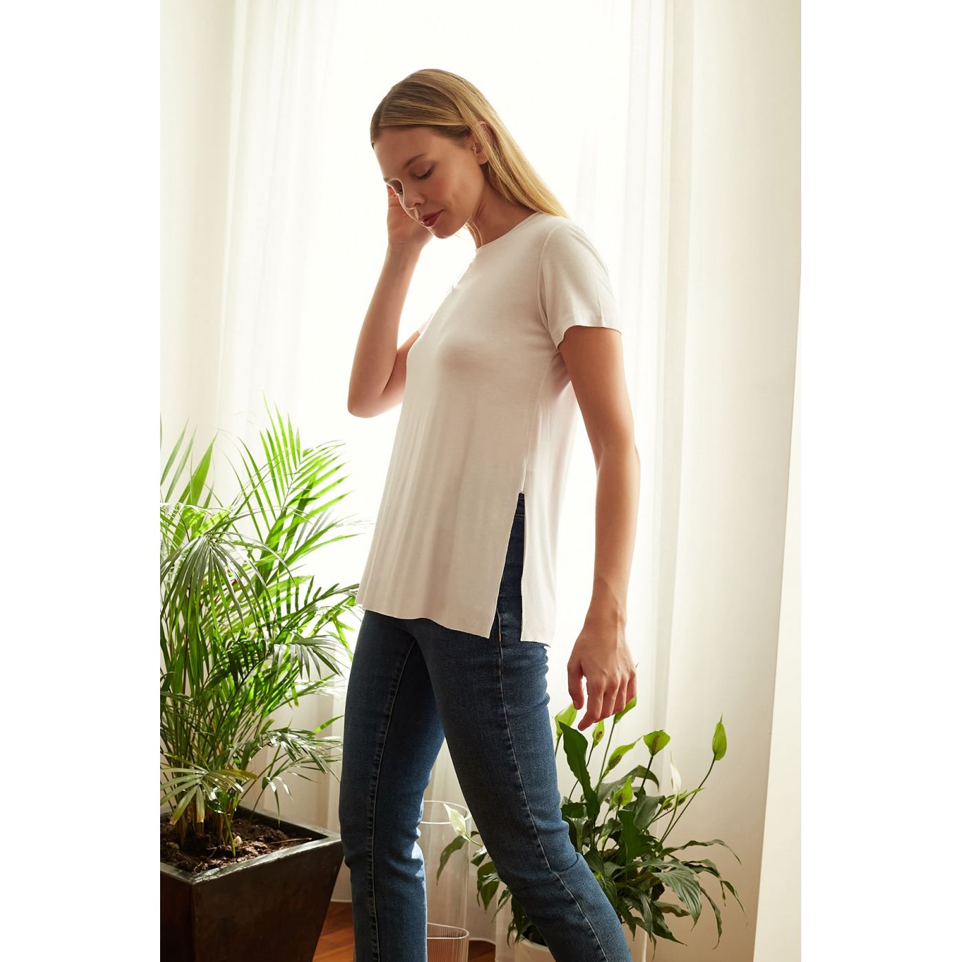 Trendyol White Basic Knitted T-Shirt