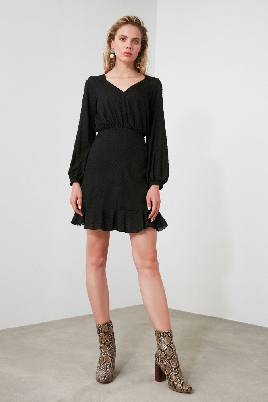Trendyol Black Fabric Textured Dress