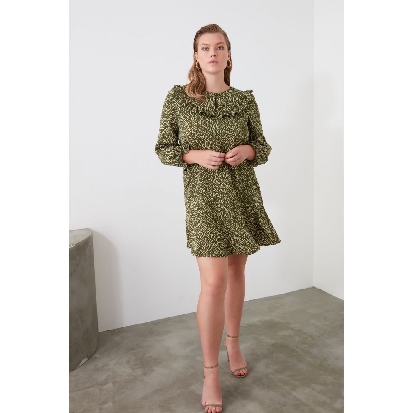 Trendyol Khaki Collar Detailed Dress