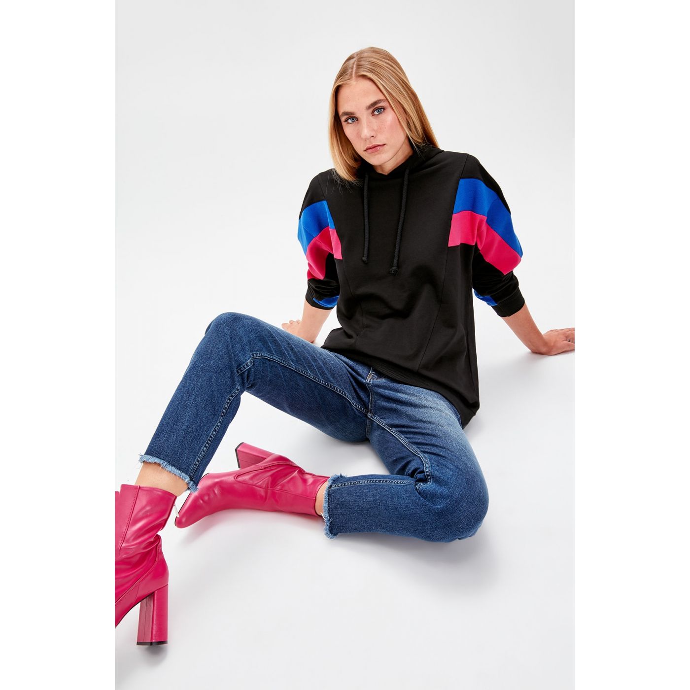 Trendyol Black Color Blocked Boyfriend Knitted Sweatshirt