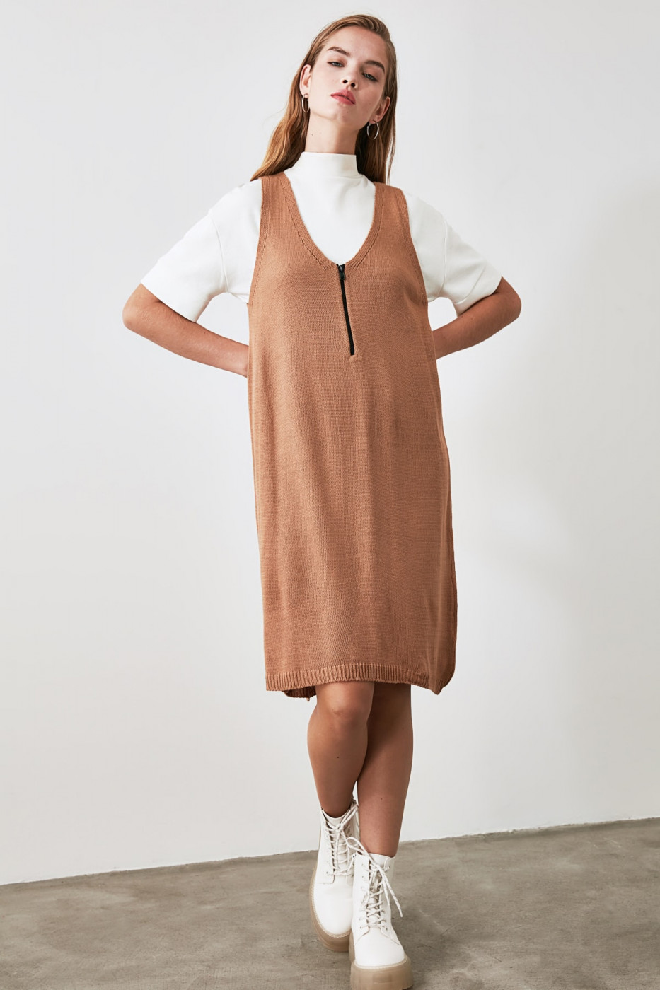 Trendyol Camel Pocket and Zipper Knit Dress