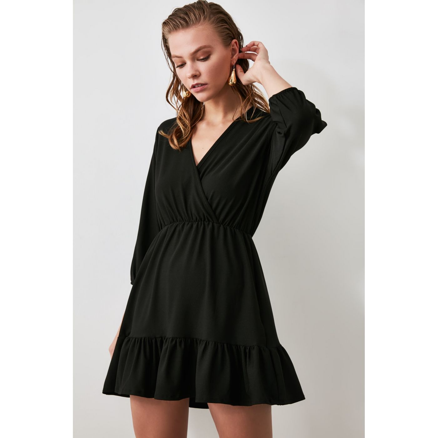 Trendyol Black Cruise Neck Line Volli Knitted Dress