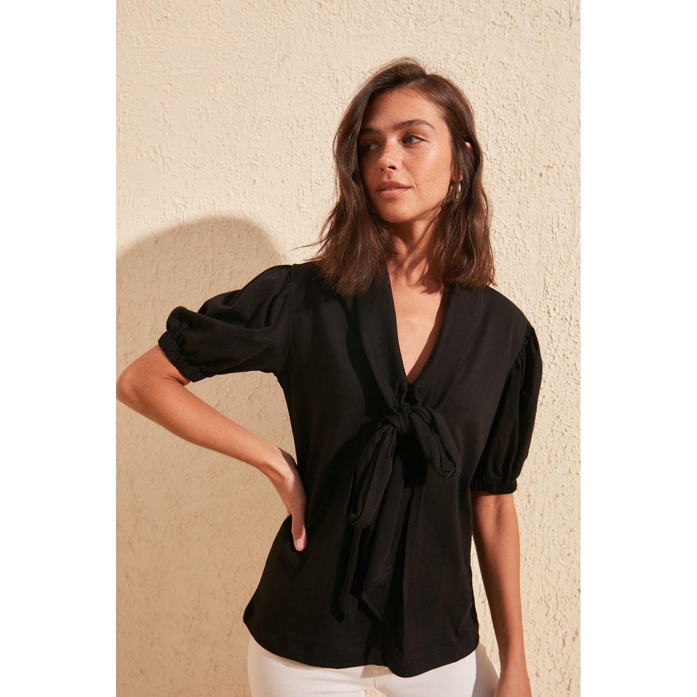 Trendyol Black Binding Detailed Knitted Blouse
