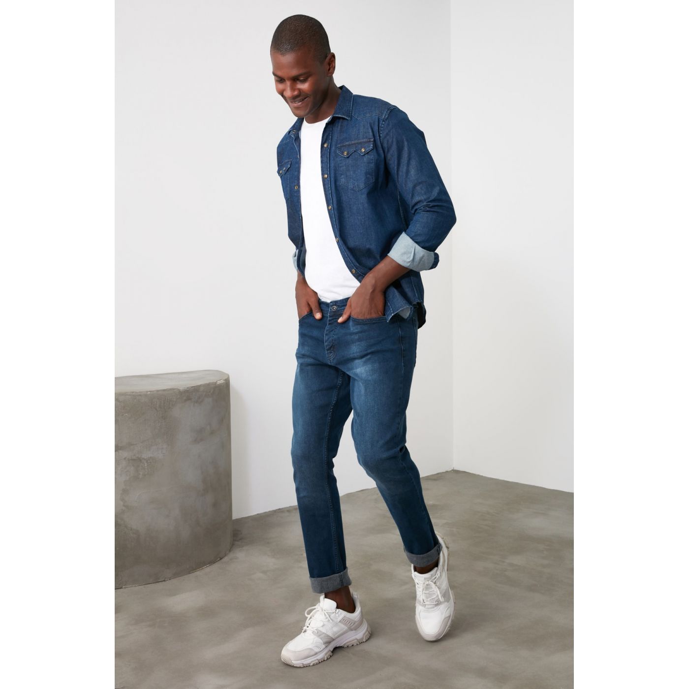 Trendyol Navy Men Slim Fit Jeans