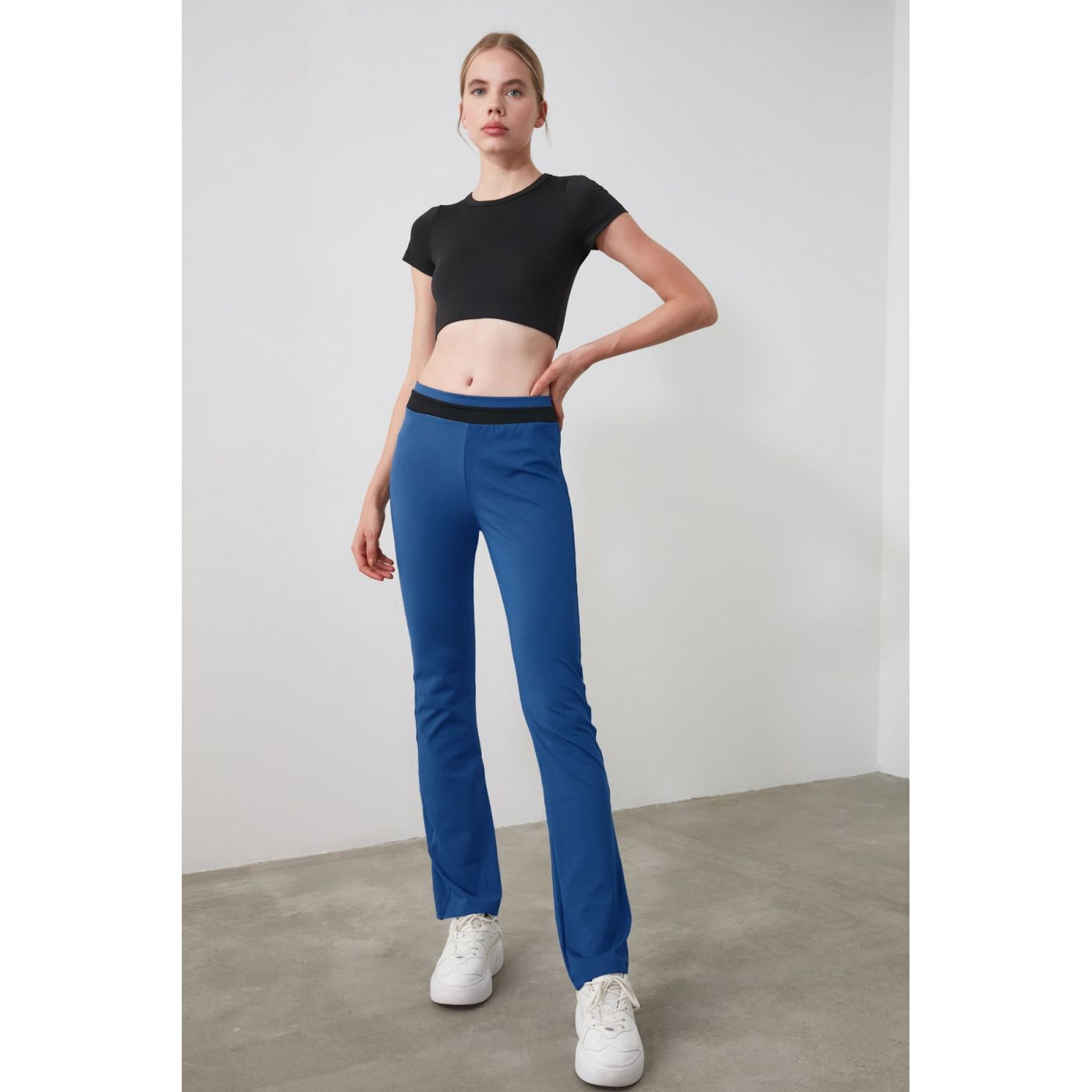 Trendyol Blue Flare Legs Sports Tracksuit bottom