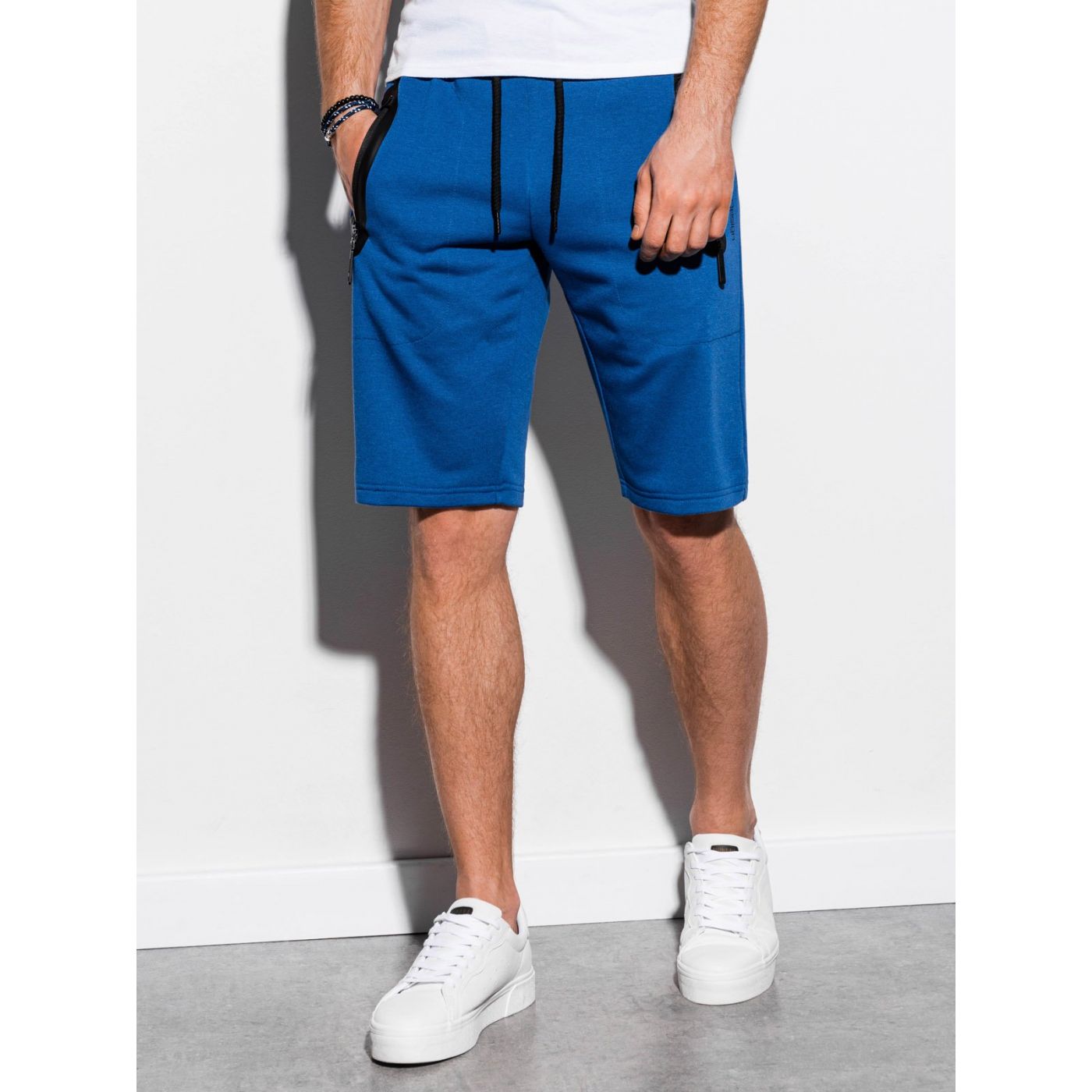 Meeste lühikesed püksid Ombre W239