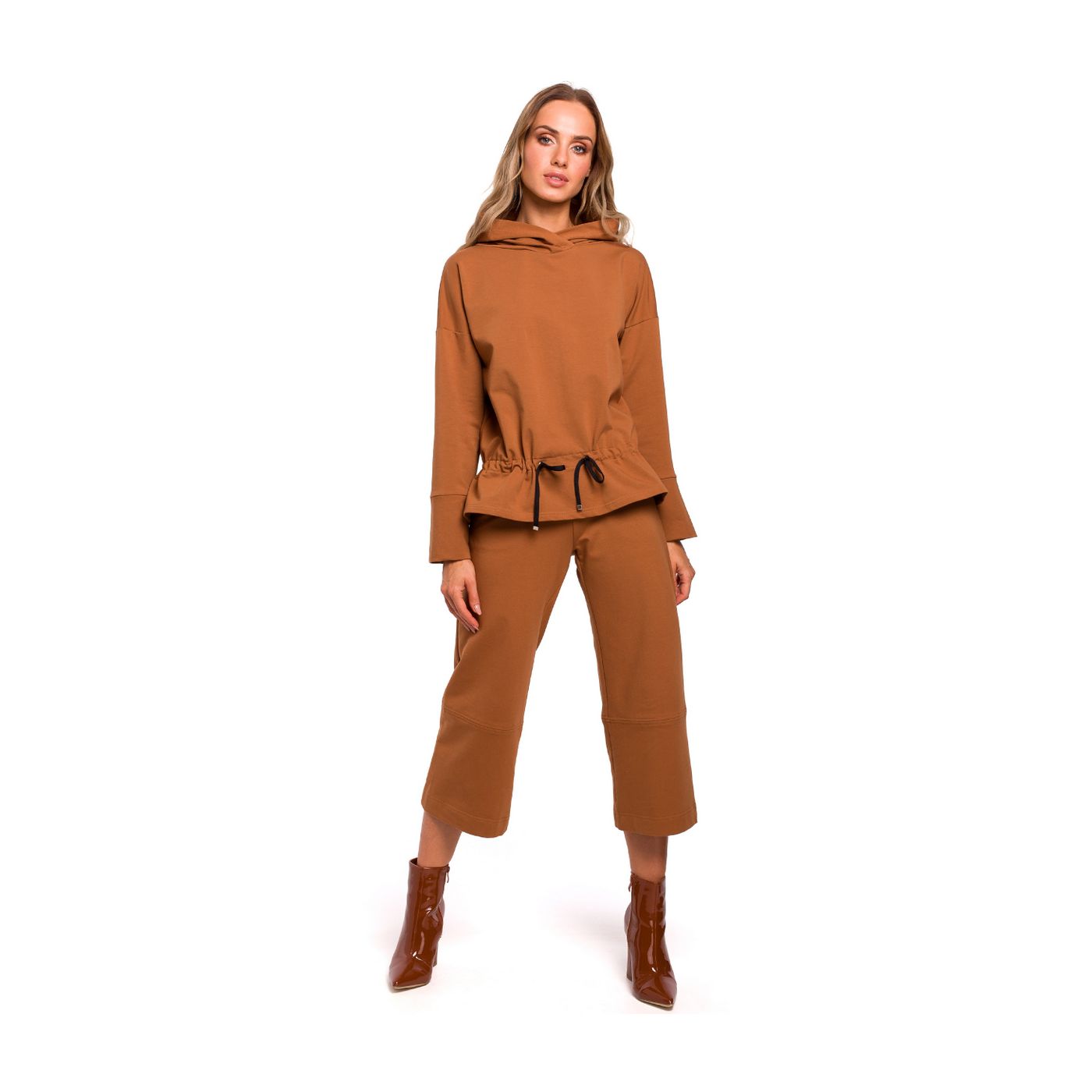Made Of Emotion Woman's Sweatshirt M449 Caramel