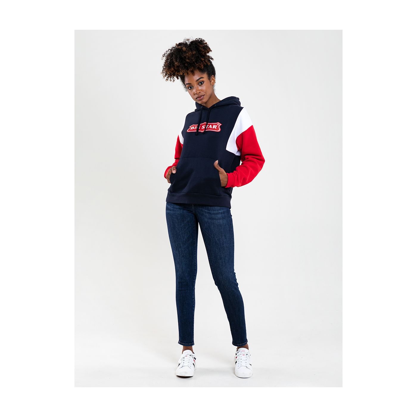 Big Star Woman's Hooded Sweatshirt 174262 -403