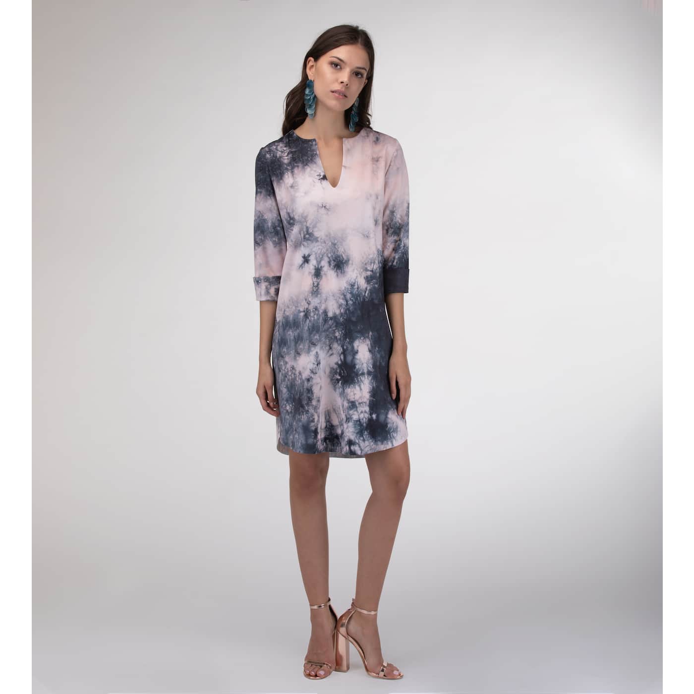 Mr. GUGU & Miss GO Woman's Dress SHTD1452